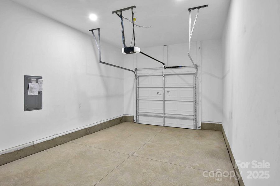 Image 45 of a home in .