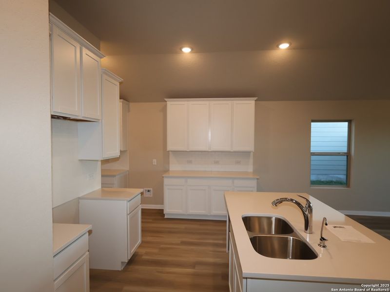Furnished interior view inside a new home in Agave, San Antonio (Image 13). Furnished interior view inside a new home in Agave, San Antonio (Image 13).