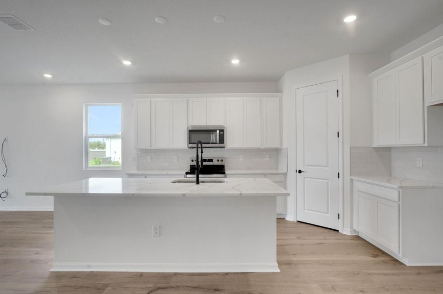 New Home in Parrish, FL.  - Slide 7