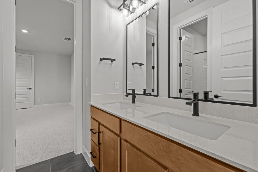 Owner's Bathroom Vanity Owner's Bathroom Vanity