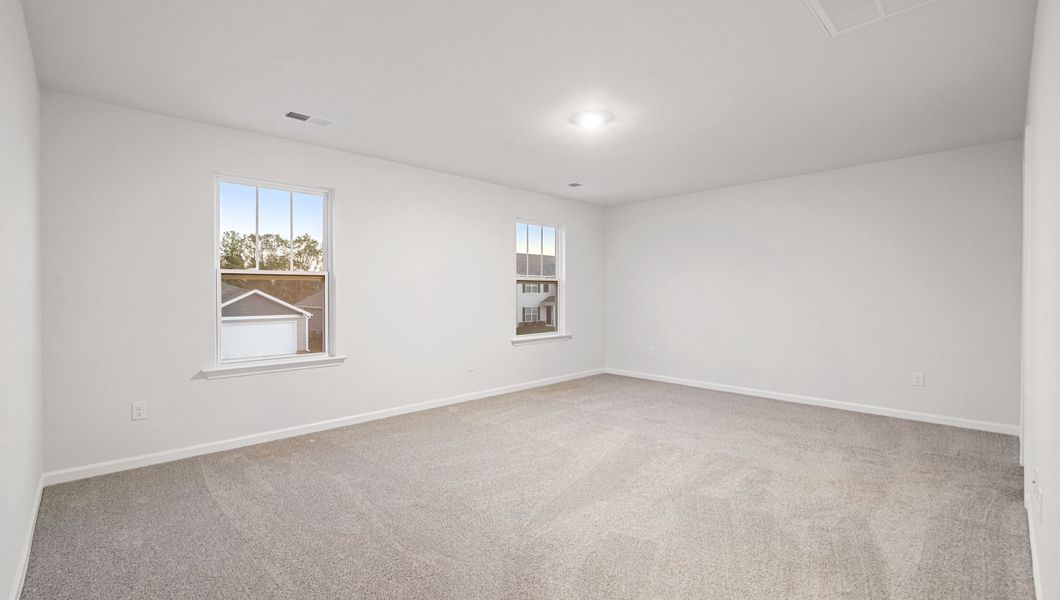 Spacious, unfurnished interior of a new home in Wildbrook Village, Waynesville (Image 21).
