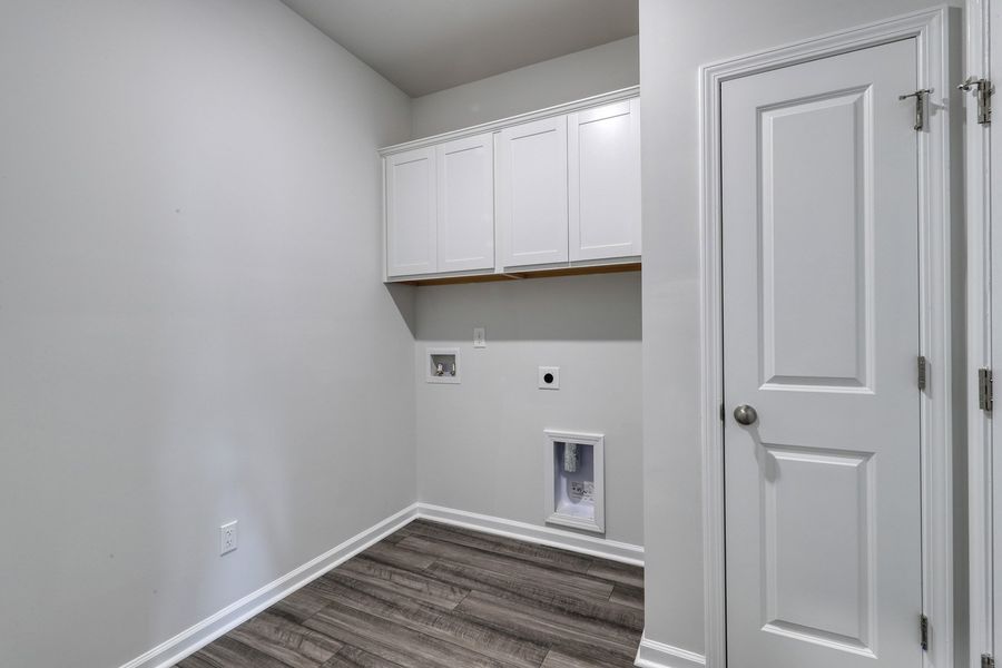 Spacious, unfurnished interior of a new home in Garden Grove, Conway (Image 34).