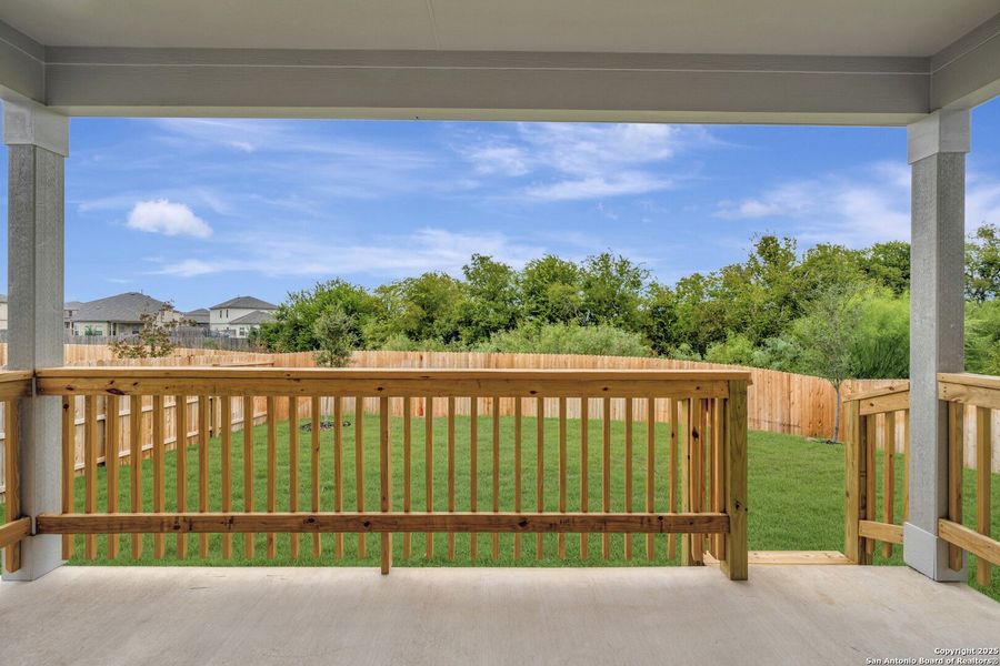 Exterior details and patio area of a home in Winding Brook, San Antonio (Image 1).