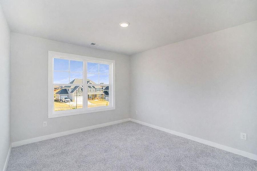 Spacious, unfurnished interior of a new home in The Manor at Gainesville Township, Gainesville (Image 23).