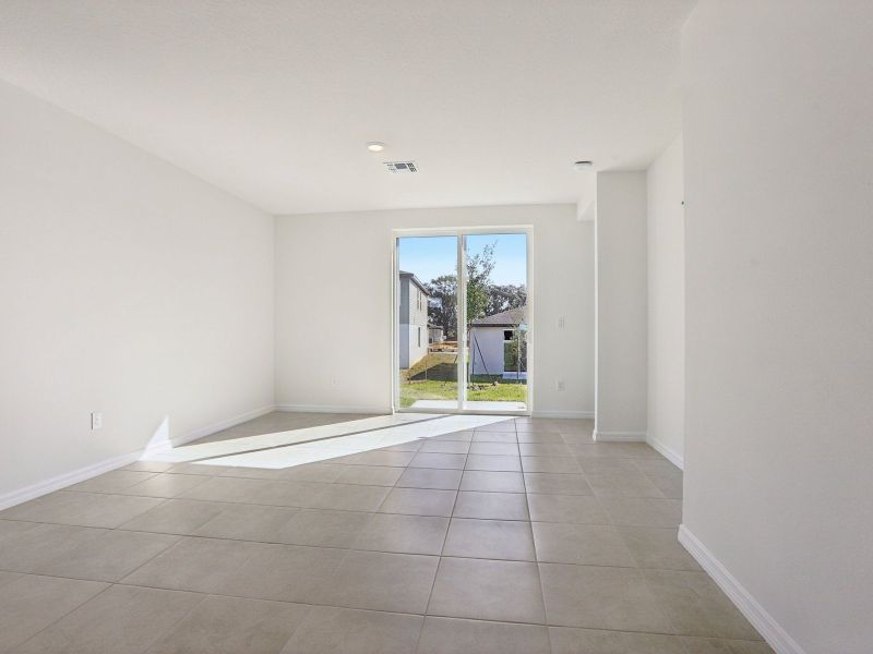 Spacious, unfurnished interior of a new home in Benton Hills - Premier Series, Brooksville (Image 6). Spacious, unfurnished interior of a new home in Benton Hills - Premier Series, Brooksville (Image 6).