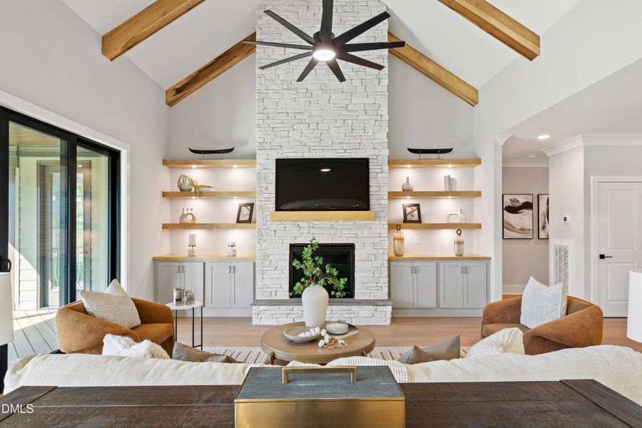 BroadleafInt-18 BroadleafInt-18