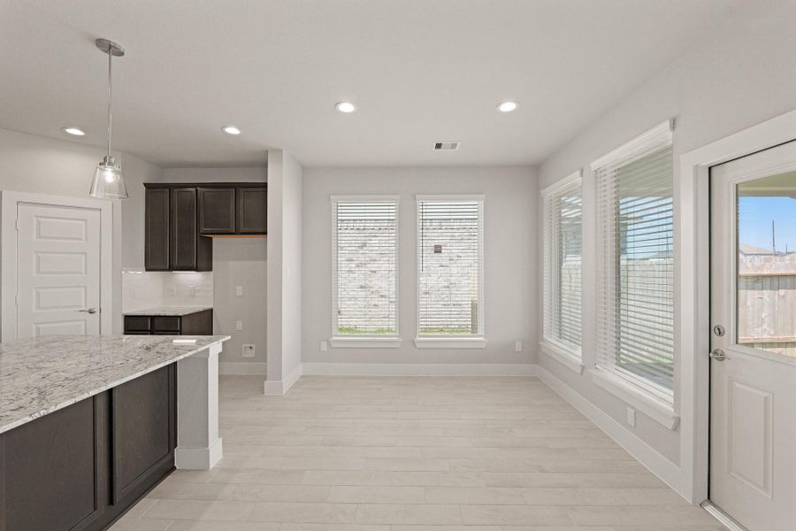Spacious, unfurnished interior of a new home in Briarwood Crossing, Rosenberg (Image 36). Spacious, unfurnished interior of a new home in Briarwood Crossing, Rosenberg (Image 36).
