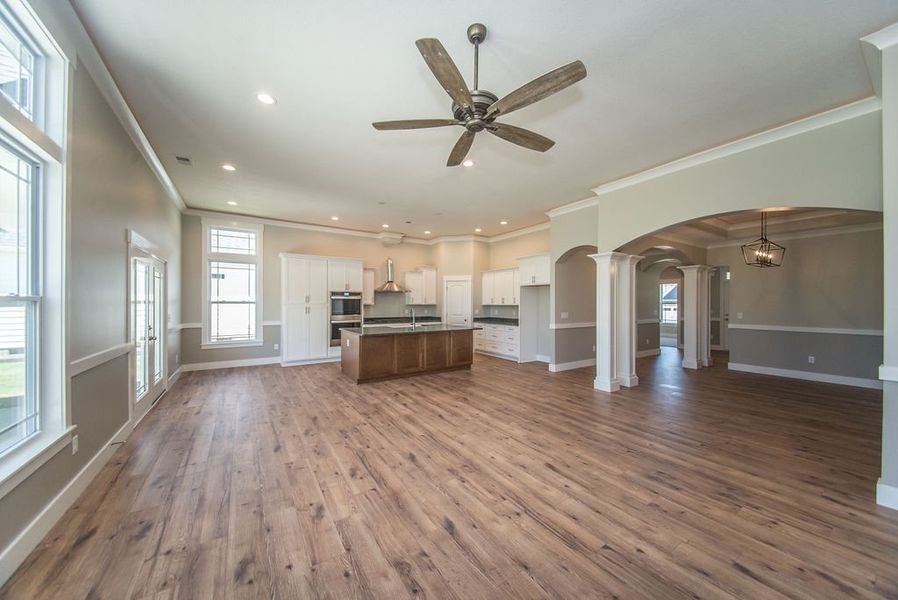 Representative unfurnished interior of a home built from the Beaumont Elite by Enchanted Homes in Smokey Hills, Campobello (Image 43).