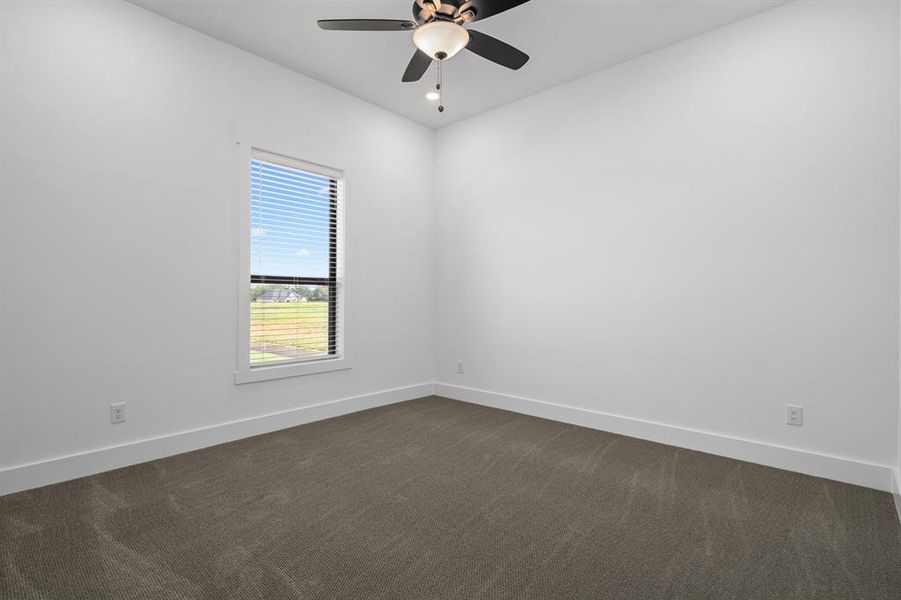 Spacious, unfurnished interior of a new home in The Woodlands, Krugerville (Image 12).