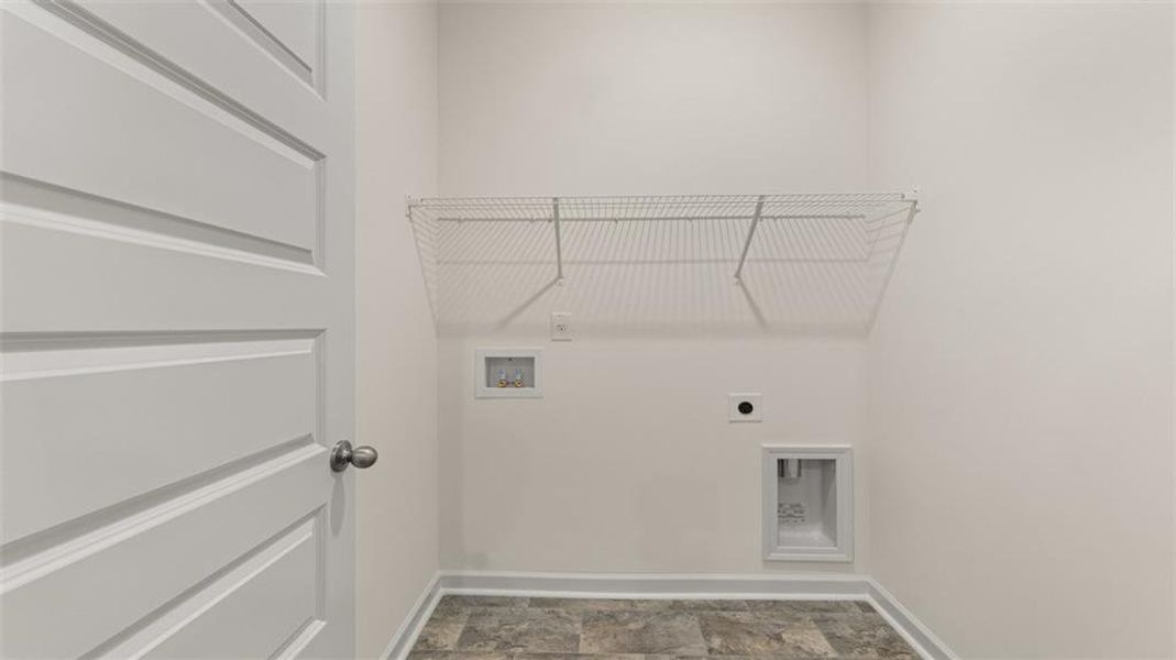 Spacious, unfurnished interior of a new home in Champion's Run, Lithonia (Image 33).