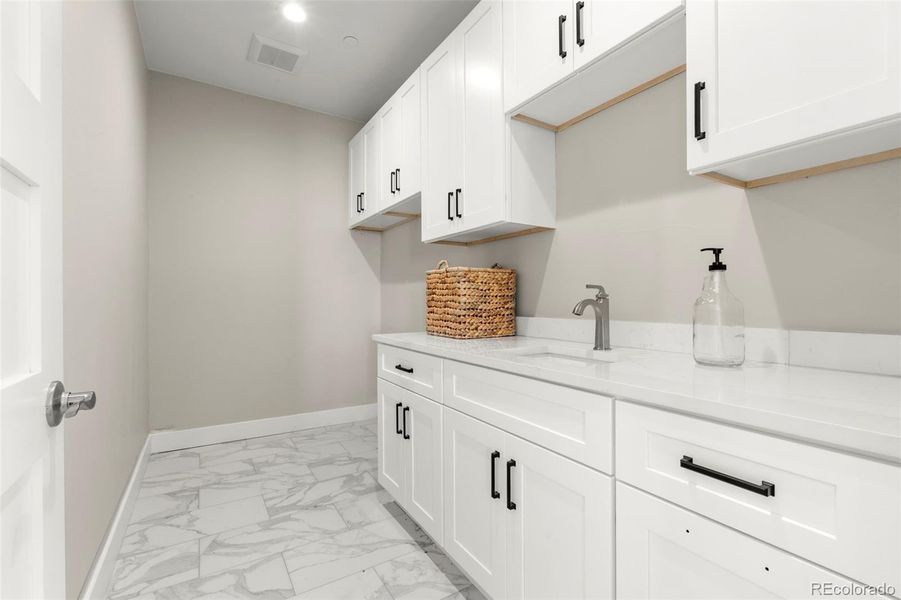 Furnished interior view inside a new home in , Hudson (Image 19).