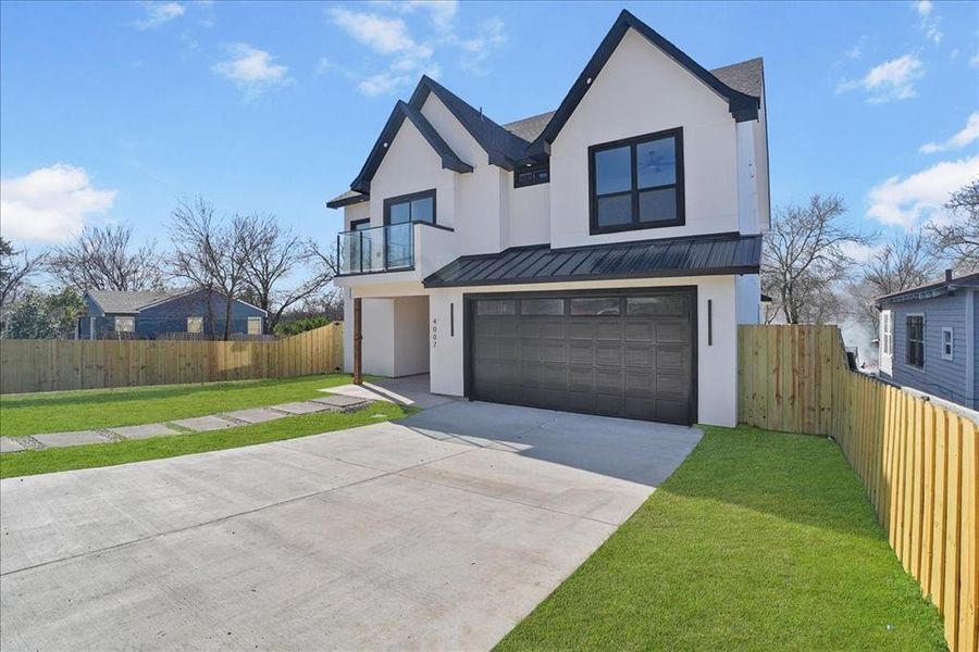 Front exterior of a new home in , Dallas, TX, highlighting curb appeal (Image 19). Front exterior of a new home in , Dallas, TX, highlighting curb appeal (Image 19).