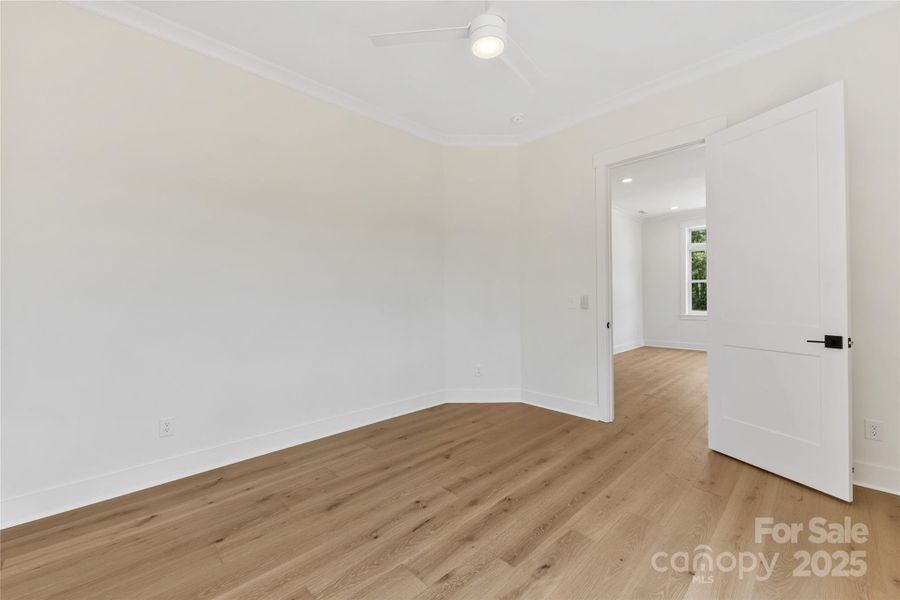 Spacious, unfurnished interior of a new home in , Waxhaw (Image 18). Spacious, unfurnished interior of a new home in , Waxhaw (Image 18).