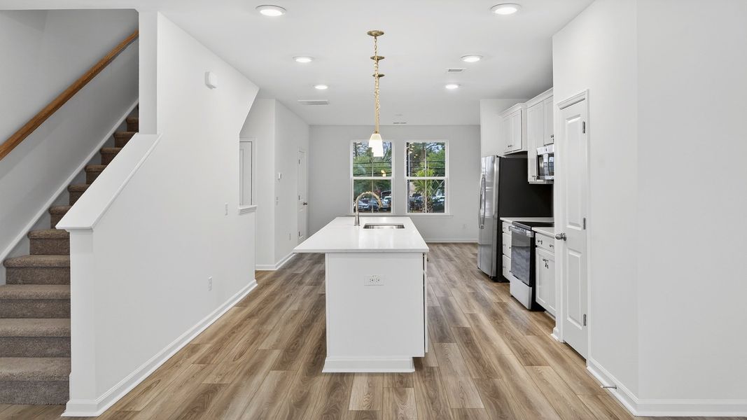 Representative furnished interior of a home built from the Hayden by DRB Homes in Clear Springs Townhomes, North Charleston (Image 20).