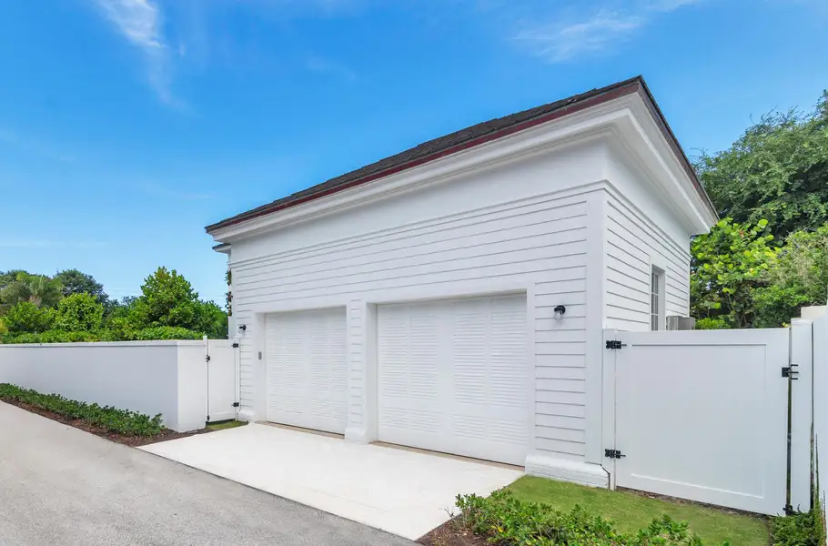 2 Car air conditioned garage 2 Car air conditioned garage