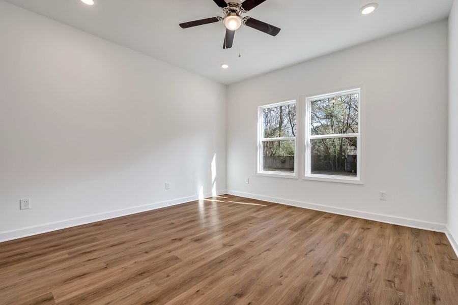 Spacious, unfurnished interior of a new home in Barton's Bend, Crestview (Image 42). Spacious, unfurnished interior of a new home in Barton's Bend, Crestview (Image 42).