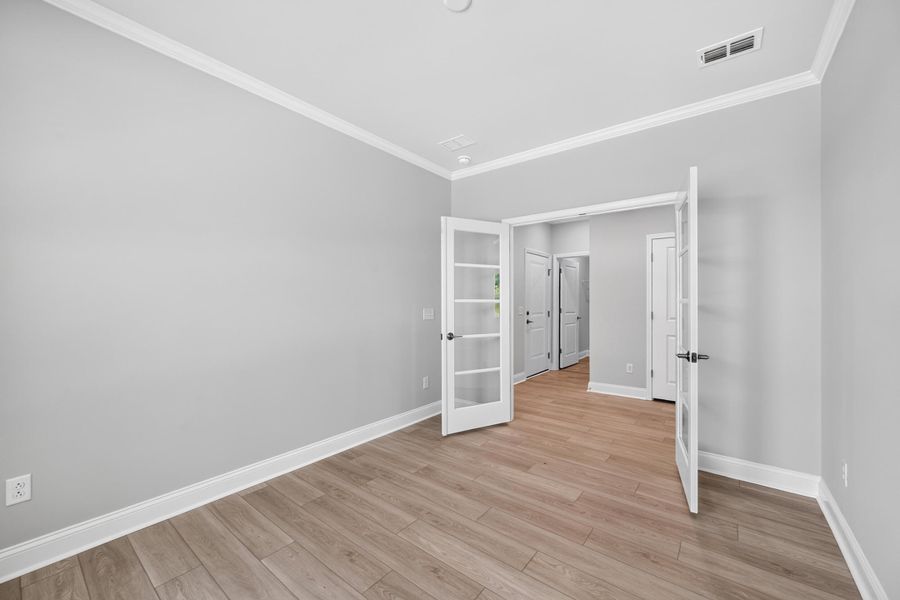 Spacious, unfurnished interior of a new home in Del Webb Charleston at Nexton, Summerville (Image 15).