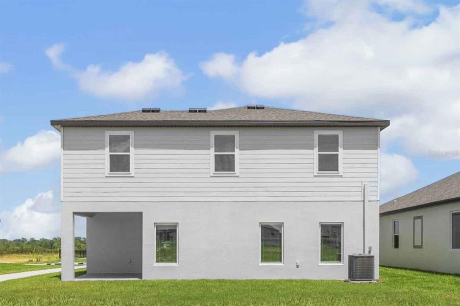 Image 31 of a home in Gum Lake Preserve.