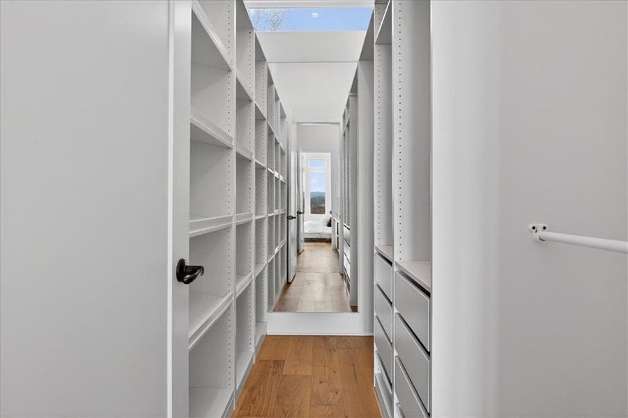 Spacious, unfurnished interior of a new home in , Canton (Image 19).