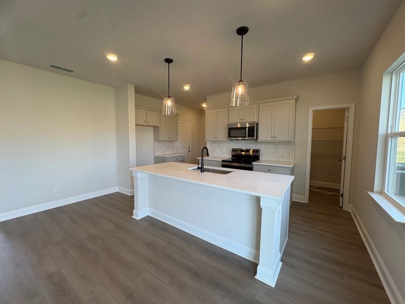 Furnished interior view inside a new home in Cades Bluff, Lebanon (Image 4).