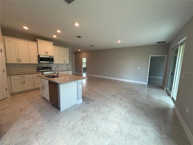 Image 22 of a home in .