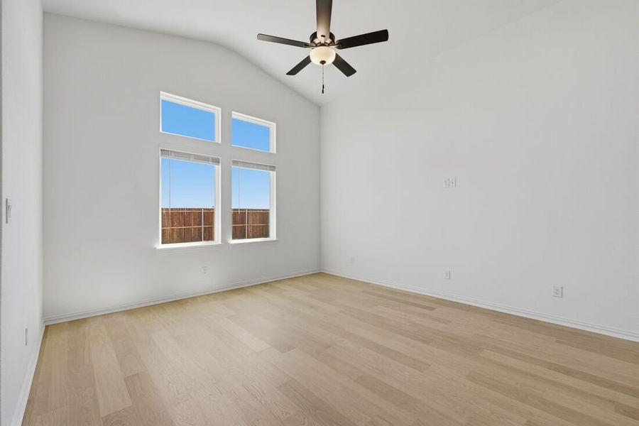 Spacious, unfurnished interior of a new home in Parks at Foster Crossing, Anna (Image 13). Spacious, unfurnished interior of a new home in Parks at Foster Crossing, Anna (Image 13).