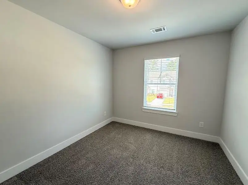 Spacious, unfurnished interior of a new home in , Dawsonville (Image 17).