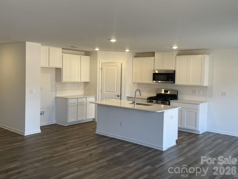 Furnished interior view inside a new home in Bakers Creek, Kannapolis (Image 5). Furnished interior view inside a new home in Bakers Creek, Kannapolis (Image 5).