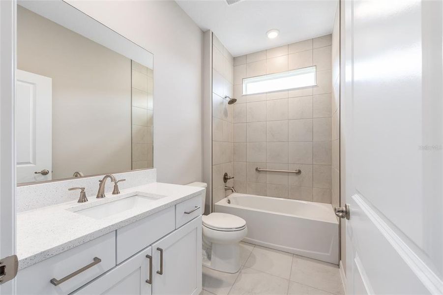 Furnished interior view inside a new home in , Ocala (Image 10).