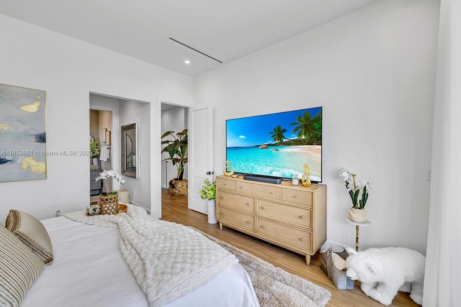 Furnished interior view inside a new home in , Miami (Image 6).