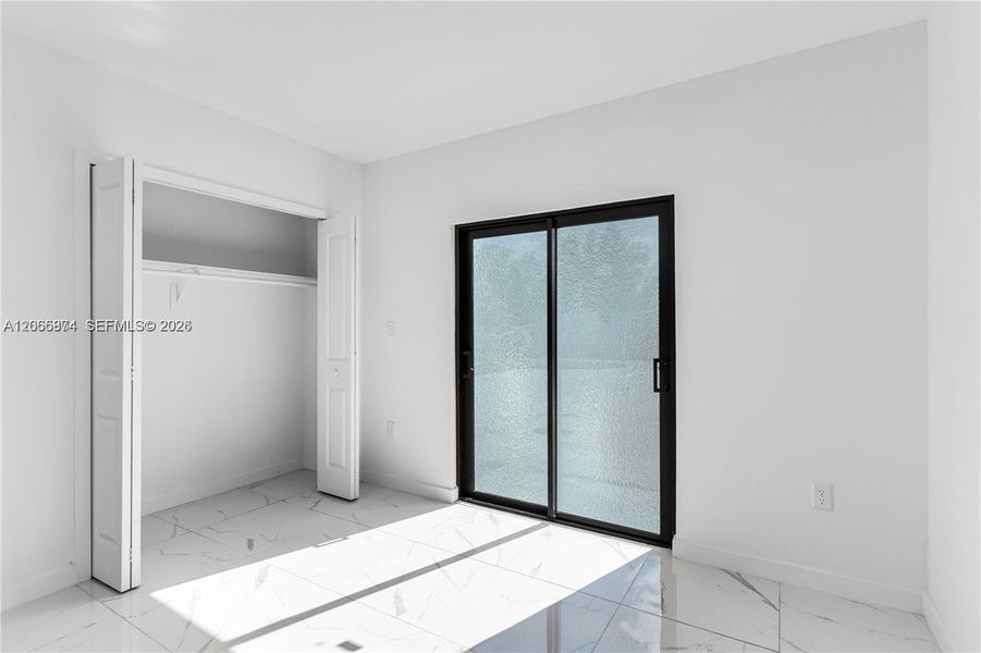 Image 18 of a home in .