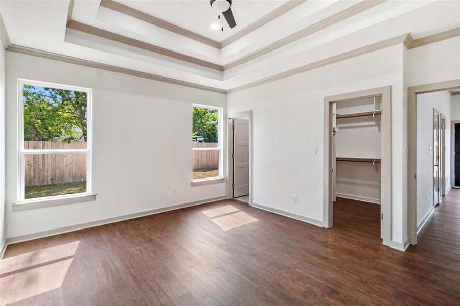 Spacious, unfurnished interior of a new home in , Bryan (Image 13).