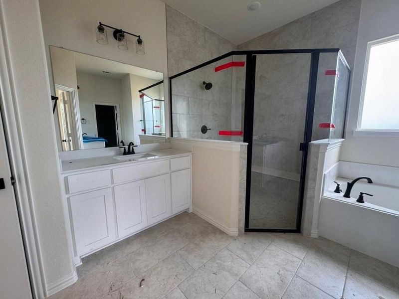 Furnished interior view inside a new home in Oak Grove Addition, Springtown (Image 6).