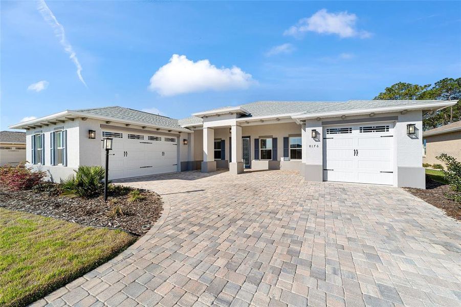 Exterior details and patio area of a home in , Ocala (Image 21).