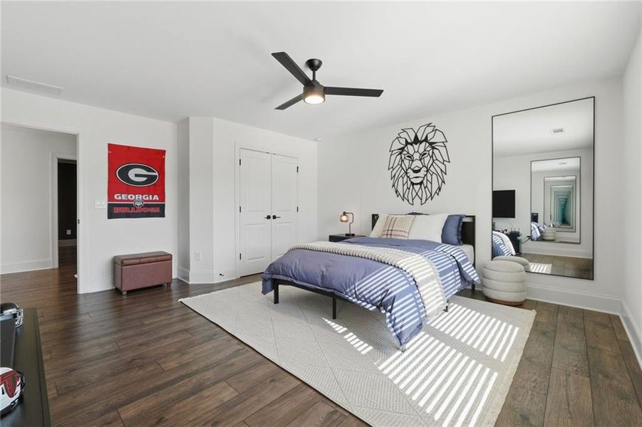 Furnished interior view inside a new home in , Woodstock (Image 35).