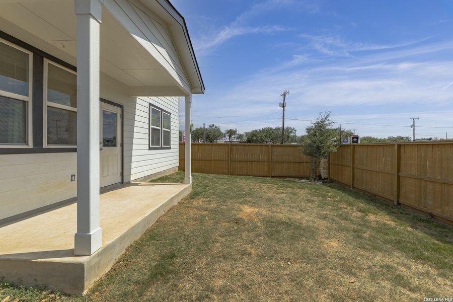 Exterior details and patio area of a home in Applewhite Meadows, San Antonio (Image 24).