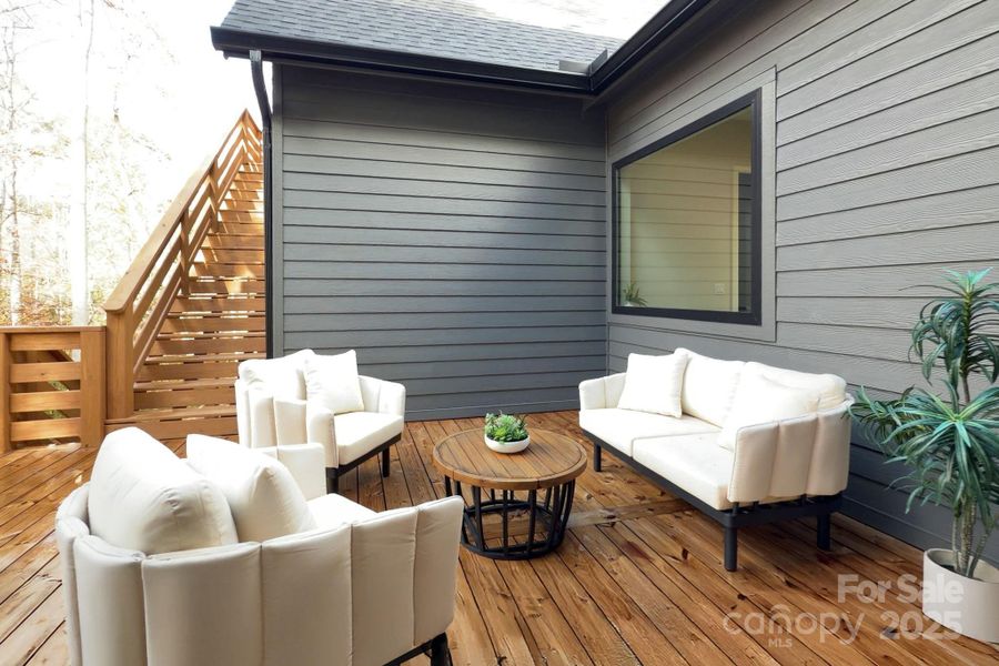 The Ideal Space to Relax and Unwind The Ideal Space to Relax and Unwind