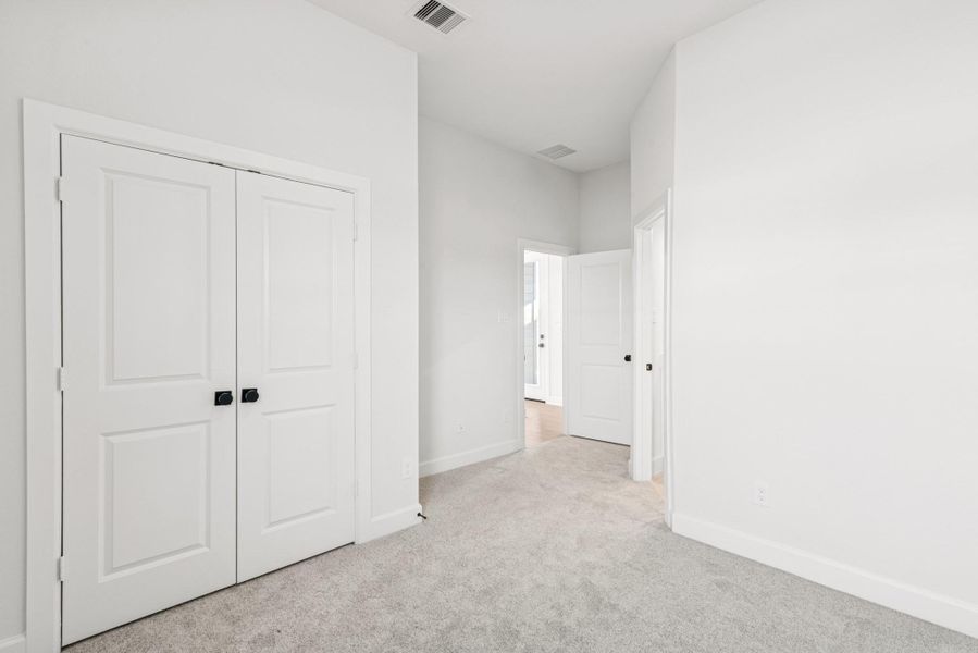 Spacious, unfurnished interior of a new home in Colton 45' Homesites, Todd Mission (Image 31).