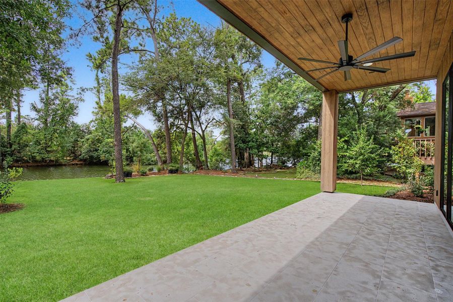 Exterior details and patio area of a home in , The Woodlands (Image 28).