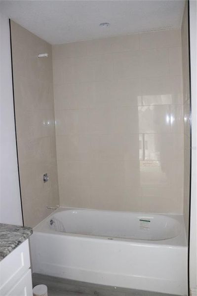 Image 32 of a home in .