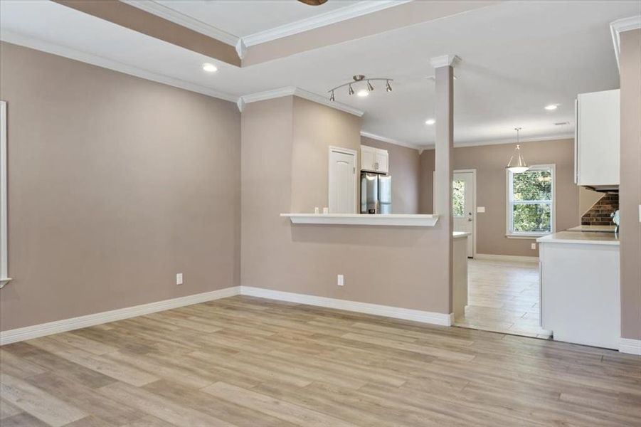 Spacious, unfurnished interior of a new home in , Corsicana (Image 32).