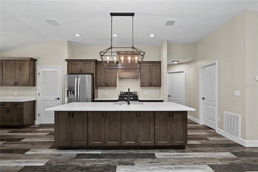 Furnished interior view inside a new home in , Dunnellon (Image 19).