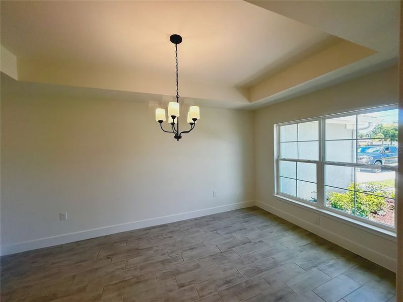 Spacious, unfurnished interior of a new home in Deep Creek, Punta Gorda (Image 14).