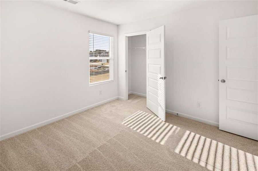 Spacious, unfurnished interior of a new home in Brooks Village, Dacula (Image 21).