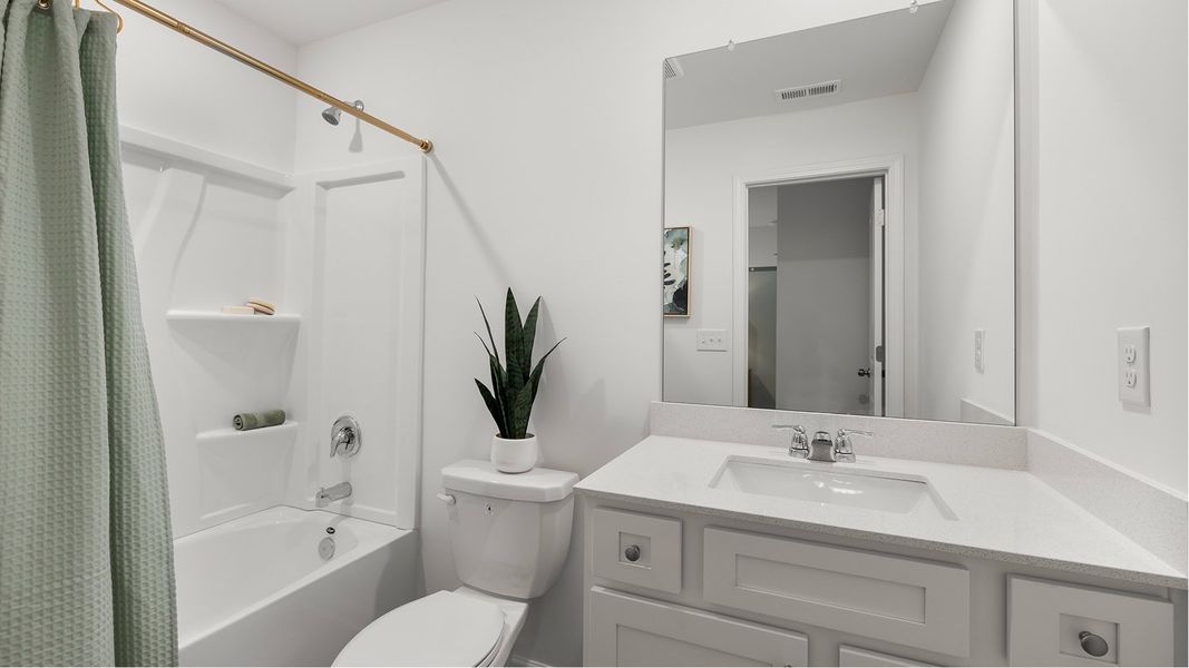 7653 Portland Bath3 F2 Base2 081225