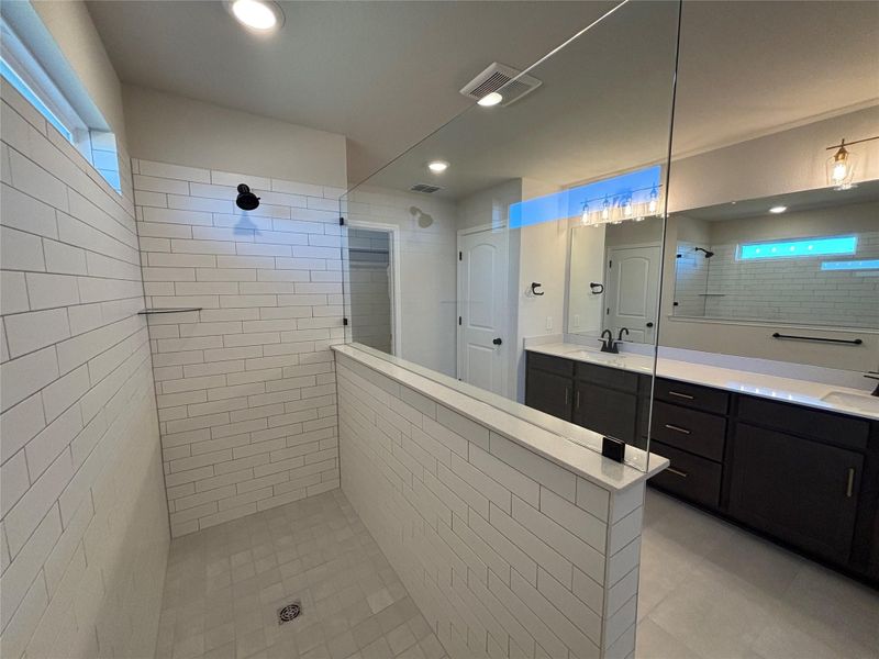 Furnished interior view inside a new home in Cannon Ranch 45s, Dripping Springs (Image 13).