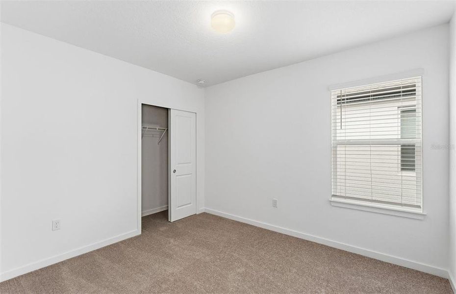 Spacious, unfurnished interior of a new home in Pioneer Ranch, Ocala (Image 16).