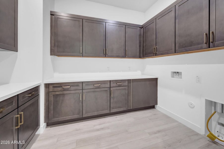 L163-HDR020 L163-HDR020