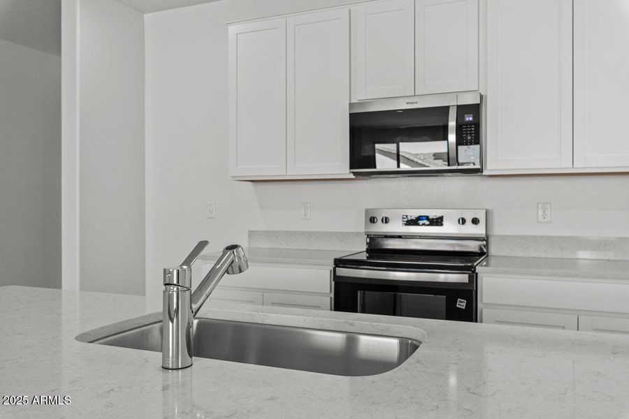 KBPHX_MIR_VentannadeEstrellas-Lot223_767