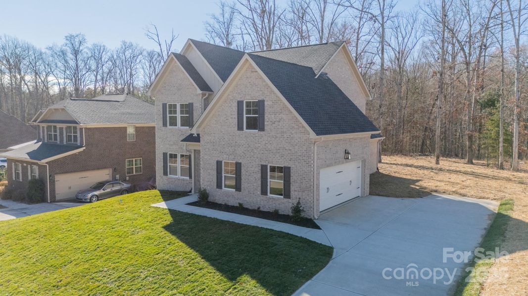 Image 25 of a home in . Image 25 of a home in .